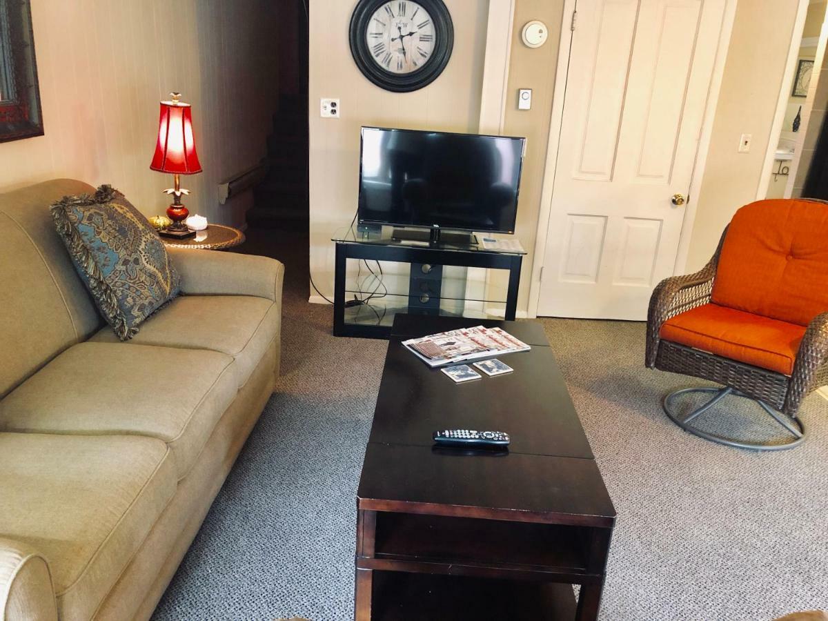 Galena Penthouse Overlooking Main Street With Free Off Street Parking מראה חיצוני תמונה